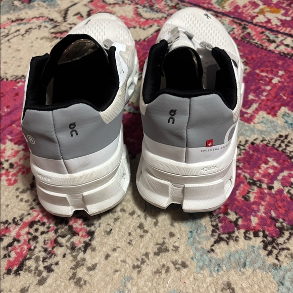 On cloud cloud monster - Picture 2 of 5